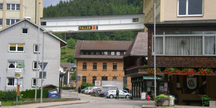 Neuordnung des King-Gebäudes und Verlegung Rathaus