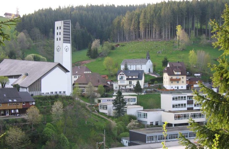 Katholische und Altkatholische Kirche